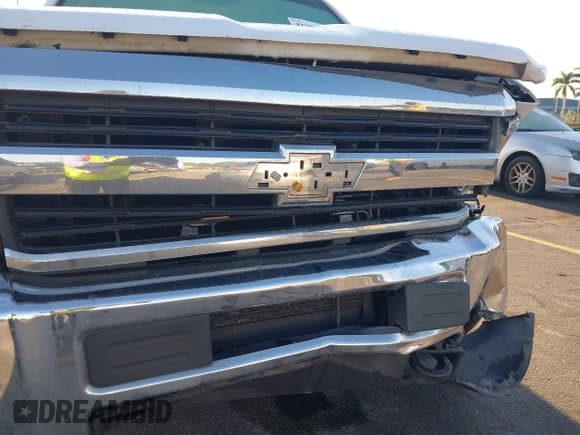 ✅ 2017 Chevrolet Silverado 2500HD LT • VIN: 1GC1KVEG8HF128707 • Lot: 41795885. Listed on IAAI with 192,048 mi. Free auction sales archive from the USA and detailed vehicle history report at DreamBid. Image 18.