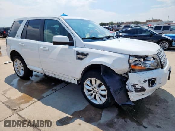 ✅ 2013 Land Rover LR2 • VIN: SALFR2BG4DH322338 • Лот: 70006955. Опубликован ранее на Copart с пробегом 116 602 миль. Бесплатный доступ к архиву аукционных продаж из США и подробный отчёт об истории автомобиля на DreamBid. Изображение 4.