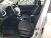 2022 Hyundai Venue SEL z VIN KMHRC8A36NU132424, wystawiony jako Copart lot #64230574 z przebiegiem 51 326 mil mil oraz Szkoda całkowita • Salvage title. Historia ofert i sprzedaży dostępna na DreamBid. Obrazek 7.