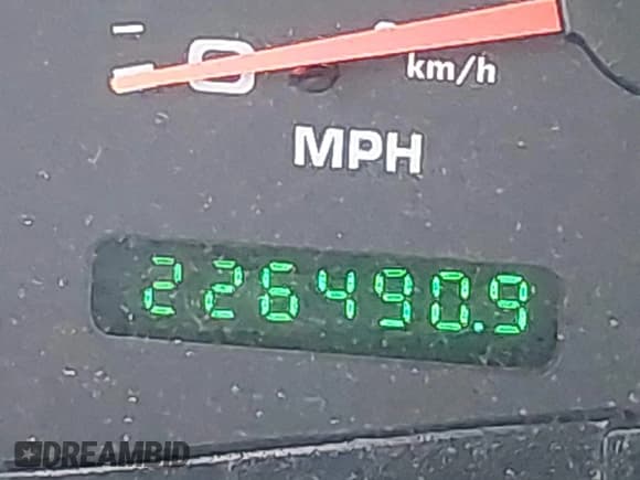 ✅ 2005 Ford Excursion Eddie Bauer • VIN: 1FMNU44L85EB52622 • Лот: 43825079. Опубликован ранее на IAAI с пробегом 226 490 миль. Бесплатный доступ к архиву аукционных продаж из США и подробный отчёт об истории автомобиля на DreamBid. Изображение 15.