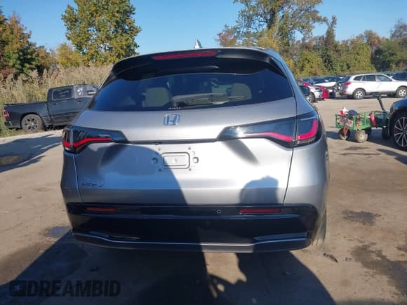 ✅ 2024 Honda HR-V EX-L • VIN: 3CZRZ2H79RM705278 • Lot: 43529167. Listed on IAAI with 36,014 mi. Free auction sales archive from the USA and detailed vehicle history report at DreamBid. Image 17.