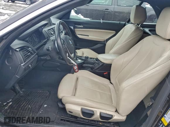 ✅ 2016 BMW 2 Series 228i xDrive • VIN: WBA1L9C58GV767726 • Lot: 95520665. Listed on Copart with 92,910 mi. Free auction sales archive from the USA and detailed vehicle history report at DreamBid. Image 7.
