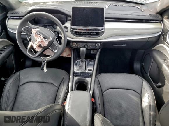 ✅ 2025 Jeep Compass Limited • VIN: 3C4NJDCN4ST601080 • Lot: 95550195. Listed on Copart with Not provided. Free auction sales archive from the USA and detailed vehicle history report at DreamBid. Image 8.