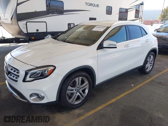 ✅ 2020 Mercedes-Benz GLA 250 • VIN: WDCTG4EB3LJ687462 • Lot: 42889285. Wystawiony na IAAI z przebiegiem 71 982 mil. Bezpłatny archiwum sprzedaży aukcyjnych z USA i szczegółowy raport historii pojazdu na DreamBid. Zdjęcie 17.