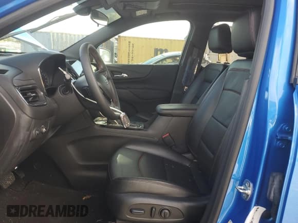 ✅ 2024 Chevrolet Equinox RS • VIN: 3GNAXMEG0RS118026 • Lot: 90600195. Listed on Copart with 18,612 mi. Free auction sales archive from the USA and detailed vehicle history report at DreamBid. Image 7.