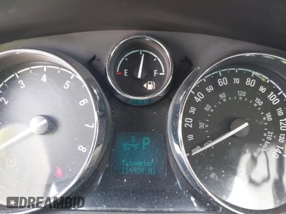 ✅ 2013 Chevrolet Captiva Sport LT • VIN: 3GNFL3EK8DS515895 • Lot: 41512549. Wystawiony na IAAI z przebiegiem 114 434 mil. Bezpłatny archiwum sprzedaży aukcyjnych z USA i szczegółowy raport historii pojazdu na DreamBid. Zdjęcie 7.