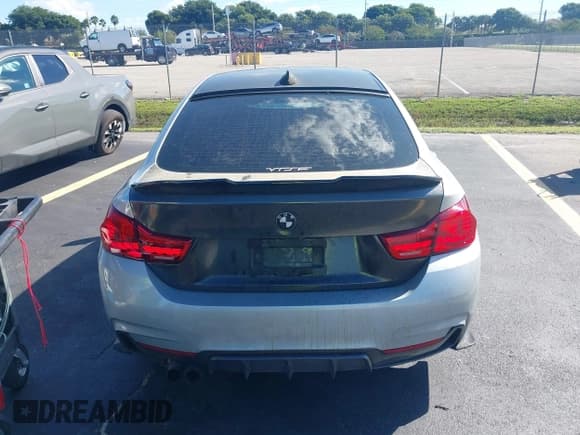 ✅ 2019 BMW 4 Series 430i • VIN: WBA4J1C5XKBM13205 • Lot: 43520519. Listed on IAAI with 108,356 mi. Free auction sales archive from the USA and detailed vehicle history report at DreamBid. Image 16.