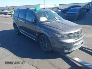 2018 Dodge Journey Crossroad with VIN 3C4PDCGG8JT527845, listed as a IAAI auction lot 43325223 with 103,411 mi miles and . Bid and sale history available at DreamBid. Image 1.