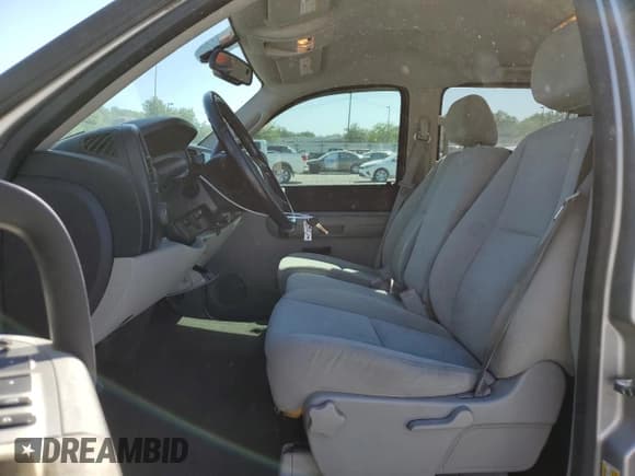 ✅ 2007 Chevrolet Silverado 1500 LTZ • VIN: 2GCEK13M771574372 • Lot: 57731324. Listed on Copart with 242,941 mi. Free auction sales archive from the USA and detailed vehicle history report at DreamBid. Image 7.