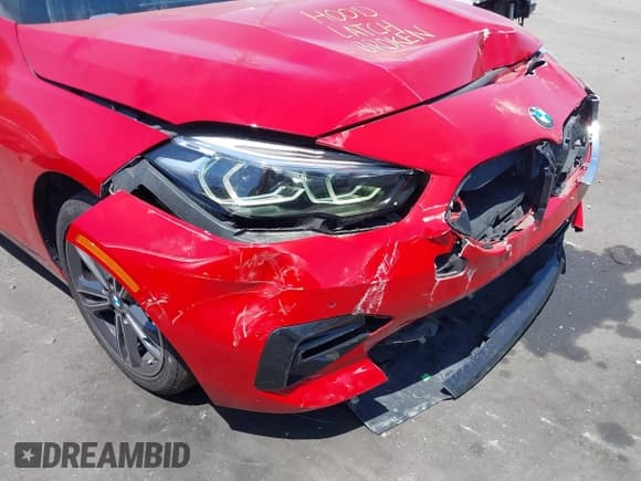 ✅ 2021 BMW 2 Series 228i • VIN: WBA53AK04M7J13461 • Lot: 42261729. Wystawiony na IAAI z przebiegiem 37 681 mil. Bezpłatny archiwum sprzedaży aukcyjnych z USA i szczegółowy raport historii pojazdu na DreamBid. Zdjęcie 17.