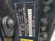 ✅ 2017 Toyota Highlander XLE • VIN: 5TDJZRFH8HS365630 • Lot: 91364445. Listed on Copart with 223,343 mi. Free auction sales archive from the USA and detailed vehicle history report at DreamBid. Image 13.