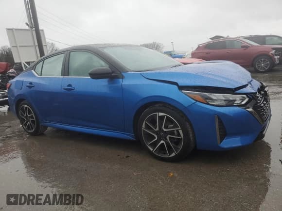 ✅ 2024 Nissan Sentra SR • VIN: 3N1AB8DV5RY287828 • Lot: 85713704. Wystawiony na Copart z przebiegiem 1 501 mil. Bezpłatny archiwum sprzedaży aukcyjnych z USA i szczegółowy raport historii pojazdu na DreamBid. Zdjęcie 4.