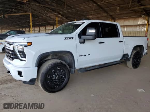 2024 Chevrolet Silverado 3500HD LT с VIN 2GC4YTEY0R1171729, выставлен на аукционе Copart как лот 42263335 с пробегом 25 090 миль миль и Списание • Salvage title. История ставок и продаж доступна на DreamBid. Изображение 1.