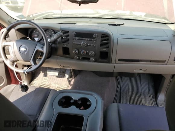 ✅ 2013 Chevrolet Silverado 1500 LS • VIN: 3GCPCREA8DG176291 • Lot: 75897384. Listed on Copart with 181,116 mi. Free auction sales archive from the USA and detailed vehicle history report at DreamBid. Image 8.