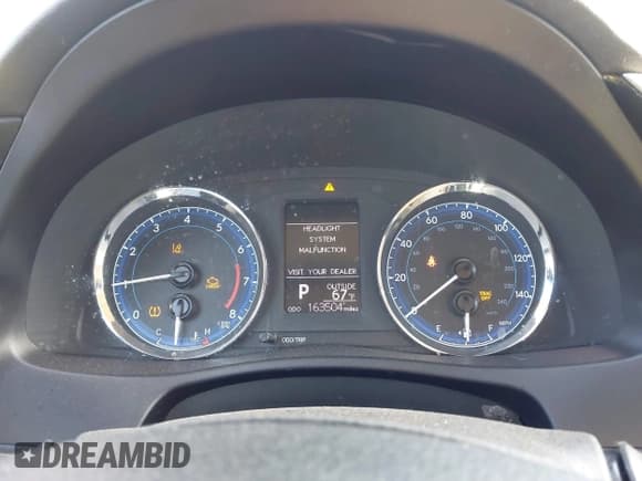 ✅ 2017 Toyota Corolla LE • VIN: 5YFBURHE7HP574162 • Лот: 43183255. Опубликован ранее на IAAI с пробегом 163 504 миль. Бесплатный доступ к архиву аукционных продаж из США и подробный отчёт об истории автомобиля на DreamBid. Изображение 7.