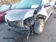 ✅ 2017 Toyota Sienna XLE • VIN: 5TDDZ3DC3HS171329 • Lot: 41136030. Listed on IAAI with 115,990 mi. Free auction sales archive from the USA and detailed vehicle history report at DreamBid. Image 6.