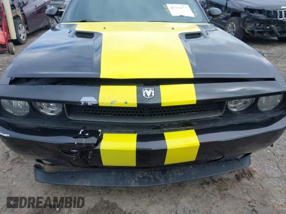 ✅ 2010 Dodge Challenger R/T Classic • VIN: 2B3CJ5DT2AH110655 • Lot: 42733388. Wystawiony na IAAI z przebiegiem 178 479 mil. Bezpłatny archiwum sprzedaży aukcyjnych z USA i szczegółowy raport historii pojazdu na DreamBid. Zdjęcie 6.