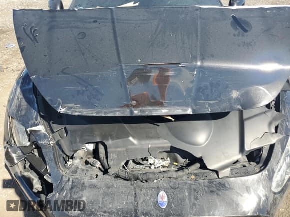 ✅ 2011 Maserati GranTurismo • VIN: ZAM45KMA7B0058588 • Лот: 47044555. Опубликован ранее на Copart с пробегом 53 051 миль. Бесплатный доступ к архиву аукционных продаж из США и подробный отчёт об истории автомобиля на DreamBid. Изображение 11.