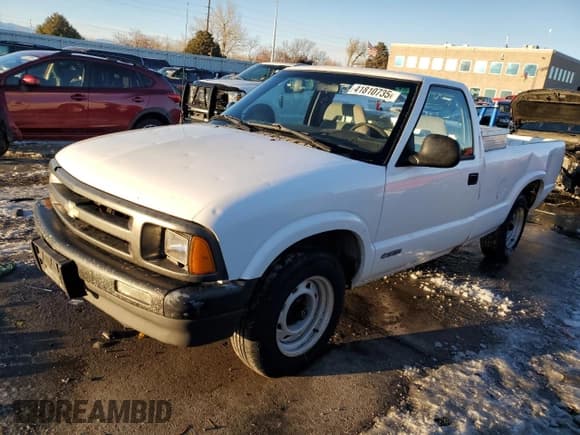 ✅ 1996 Chevrolet S-10 • VIN: 1GCCS1443T8210348 • Лот: 41810735. Опубликован ранее на Copart с пробегом 222 715 миль. Бесплатный доступ к архиву аукционных продаж из США и подробный отчёт об истории автомобиля на DreamBid. Изображение 1.