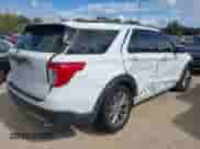 2021 Ford Explorer Limited z VIN 1FMSK7FH3MGB34275, wystawiony jako IAAI lot #43392490 z przebiegiem 84 682 mil mil oraz . Historia ofert i sprzedaży dostępna na DreamBid. Obrazek 4.