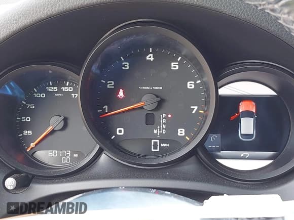 ✅ 2018 Porsche Macan • VIN: WP1AA2A56JLB07818 • Lot: 42976514. Listed on IAAI with 60,173 mi. Free auction sales archive from the USA and detailed vehicle history report at DreamBid. Image 7.