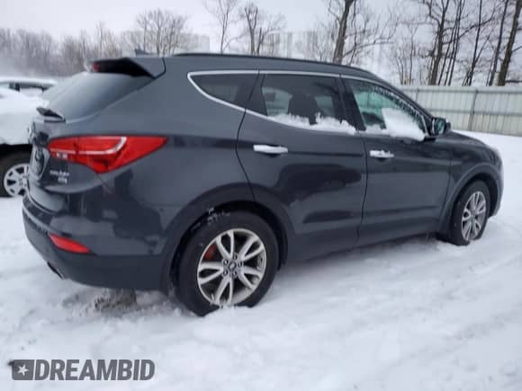 ✅ 2016 Hyundai Santa Fe Limited • VIN: 5XYZUDLA2GG332808 • Lot: 42789735. Wystawiony na Copart z przebiegiem 181 547 mil mil. Skorzystaj z bezpłatnego archiwum sprzedaży aukcyjnych z USA i zobacz szczegółowy raport historii pojazdu na DreamBid. Zdjęcie 3.