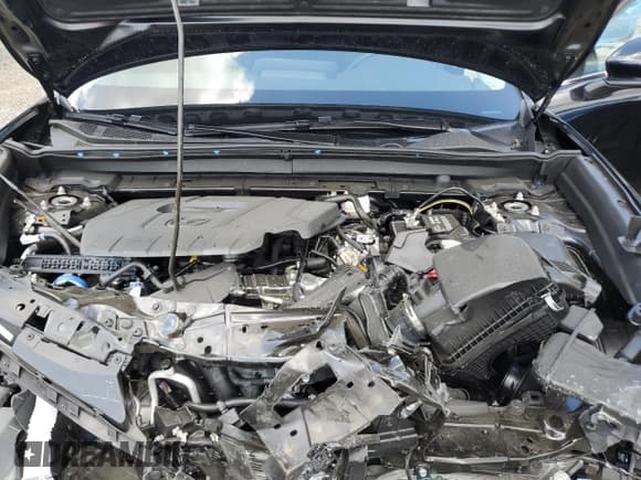 ✅ 2025 Mazda CX-30 S • VIN: 3MVDMBAM3SM831090 • Lot: 68870295. Listed on Copart with Not provided. Free auction sales archive from the USA and detailed vehicle history report at DreamBid. Image 12.