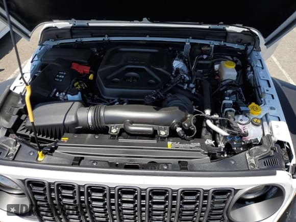 ✅ 2025 Jeep Wrangler Sport • VIN: 1C4PJXAN2SW576316 • Lot: 60550635. Listed on Copart with 1,730 mi. Free auction sales archive from the USA and detailed vehicle history report at DreamBid. Image 11.