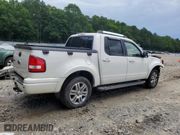 ✅ 2008 Ford Explorer Sport Trac Limited • VIN: 1FMEU33EX8UB34128 • Лот: 61636025. Опубликован ранее на Copart с пробегом 101 456 миль. Бесплатный доступ к архиву аукционных продаж из США и подробный отчёт об истории автомобиля на DreamBid. Изображение 3.