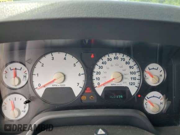 2006 Dodge 1500 SLT with VIN 1D7HA16N86J152397, listed as a Copart auction lot 58801835 with 166,179 mi miles and Salvage title. Bid and sale history available at DreamBid. Image 9.