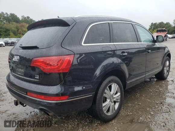 ✅ 2011 Audi Q7 Premium Plus • VIN: WA1LMAFE1BD005188 • Лот: 81301425. Опубликован ранее на Copart с пробегом 132 072 миль. Бесплатный доступ к архиву аукционных продаж из США и подробный отчёт об истории автомобиля на DreamBid. Изображение 3.