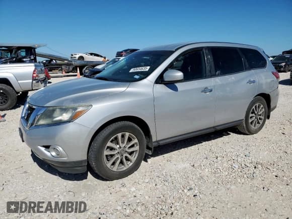 ✅ 2014 Nissan Pathfinder SL • VIN: 5N1AR2MN7EC711319 • Lot: 90654635. Listed on Copart with 132,767 mi. Free auction sales archive from the USA and detailed vehicle history report at DreamBid. Image 1.