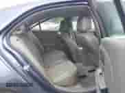 2015 Chevrolet Malibu LT z VIN 1G11C5SL9FF235771, wystawiony jako IAAI lot #39303861 z przebiegiem 109 571 mil mil oraz . Historia ofert i sprzedaży dostępna na DreamBid. Obrazek 8.