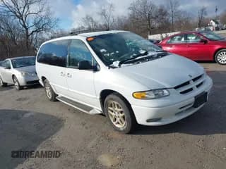✅ 1998 Dodge Caravan LE • VIN: 1B4GP54L7WB698340 • Lot: 41252162. Listed on IAAI with 99,073 mi. Free auction sales archive from the USA and detailed vehicle history report at DreamBid. Image 1.