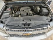 ✅ 2008 Chevrolet Suburban LTZ • VIN: 1GNFC16J48R118641 • Lot: 66723344. Wystawiony na Copart z przebiegiem 211 164 mil. Bezpłatny archiwum sprzedaży aukcyjnych z USA i szczegółowy raport historii pojazdu na DreamBid. Zdjęcie 12.