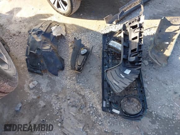 ✅ 2024 Jeep Wrangler Sport S • VIN: 1C4RJXN60RW254747 • Lot: 41428706. Listed on IAAI with 13,642 mi. Free auction sales archive from the USA and detailed vehicle history report at DreamBid. Image 11.