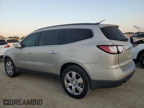✅ 2017 Chevrolet Traverse Premier • VIN: 1GNKRJKDXHJ247866 • Lot: 73737734. Wystawiony na Copart z przebiegiem Nie podano. Bezpłatny archiwum sprzedaży aukcyjnych z USA i szczegółowy raport historii pojazdu na DreamBid. Zdjęcie 2.