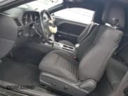 ✅ 2013 Dodge Challenger SXT • VIN: 2C3CDYAG4DH674489 • Lot: 72919934. Wystawiony na Copart z przebiegiem 87 245 mil. Bezpłatny archiwum sprzedaży aukcyjnych z USA i szczegółowy raport historii pojazdu na DreamBid. Zdjęcie 7.