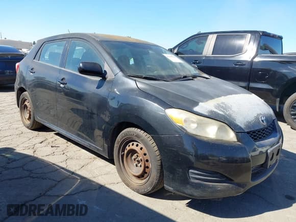 ✅ 2009 Toyota Matrix • VIN: 2T1KU40E89C004431 • Лот: 43169702. Опубликован ранее на IAAI с пробегом 12 654 миль. Бесплатный доступ к архиву аукционных продаж из США и подробный отчёт об истории автомобиля на DreamBid. Изображение 1.