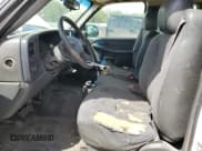 ✅ 2005 Chevrolet Silverado 1500 • VIN: 1GCEC19V45Z193693 • Лот: 53571995. Опубликован ранее на Copart с пробегом 325 082 миль. Бесплатный доступ к архиву аукционных продаж из США и подробный отчёт об истории автомобиля на DreamBid. Изображение 7.