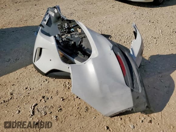 ✅ 2025 Mazda CX-90 Preferred • VIN: JM3KKBHD3S1225202 • Lot: 80266645. Wystawiony na Copart z przebiegiem 10 244 mil. Bezpłatny archiwum sprzedaży aukcyjnych z USA i szczegółowy raport historii pojazdu na DreamBid. Zdjęcie 13.