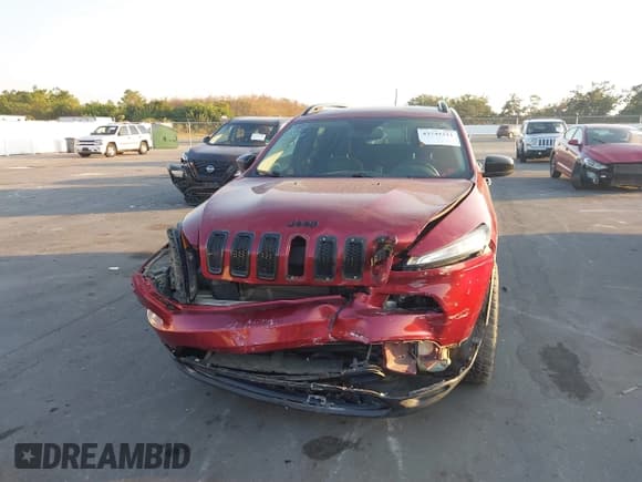 ✅ 2017 Jeep Cherokee Altitude • VIN: 1C4PJLAB2HW578381 • Lot: 43745211. Listed on IAAI with 121,479 mi. Free auction sales archive from the USA and detailed vehicle history report at DreamBid. Image 6.