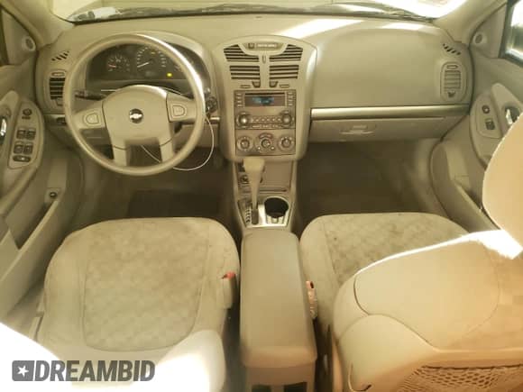 2005 Chevrolet Malibu LS z VIN 1G1ZT52855F296645, wystawiony jako Copart lot #81085844 z przebiegiem 187 246 mil mil oraz Szkoda całkowita • Salvage title. Historia ofert i sprzedaży dostępna na DreamBid. Obrazek 8.