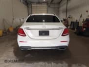 ✅ 2017 Mercedes-Benz E 300 Luxury • VIN: WDDZF4KB6HA016663 • Лот: 42884290. Опубликован ранее на IAAI с пробегом 137 592 миль. Бесплатный доступ к архиву аукционных продаж из США и подробный отчёт об истории автомобиля на DreamBid. Изображение 16.