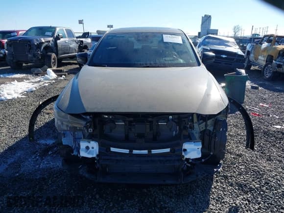 ✅ 2025 Mazda CX-5 Carbon Edition • VIN: JM3KFBAY0S0575930 • Lot: 41539941. Wystawiony na IAAI z przebiegiem 1 847 mil. Bezpłatny archiwum sprzedaży aukcyjnych z USA i szczegółowy raport historii pojazdu na DreamBid. Zdjęcie 13.