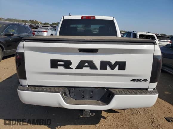 2019 Ram 1500 Express z VIN 1C6RR7FG5KS650239, wystawiony jako Copart lot #80680305 z przebiegiem 92 193 mil mil oraz Szkoda całkowita • Salvage title. Historia ofert i sprzedaży dostępna na DreamBid. Obrazek 6.