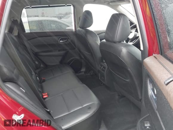 ✅ 2021 Nissan Rogue SV • VIN: JN8AT3BB2MW234563 • Lot: 43609758. Wystawiony na IAAI z przebiegiem 29 748 mil. Bezpłatny archiwum sprzedaży aukcyjnych z USA i szczegółowy raport historii pojazdu na DreamBid. Zdjęcie 8.