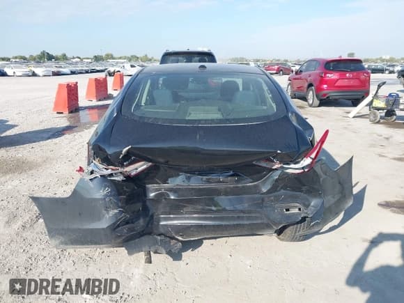 ✅ 2019 Nissan Sentra S • VIN: 3N1AB7APXKY365770 • Lot: 43459052. Listed on IAAI with 120,794 mi. Free auction sales archive from the USA and detailed vehicle history report at DreamBid. Image 17.