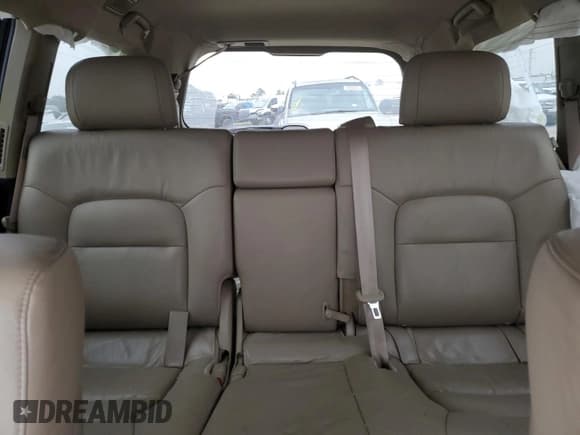 ✅ 2011 Toyota Land Cruiser • VIN: JTMHY7AJ6B5011912 • Lot: 49180115. Wystawiony na Copart z przebiegiem 104 929 mil. Bezpłatny archiwum sprzedaży aukcyjnych z USA i szczegółowy raport historii pojazdu na DreamBid. Zdjęcie 10.