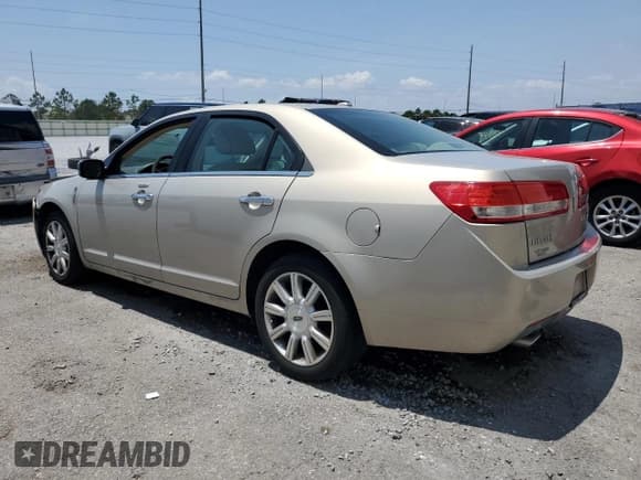 ✅ 2010 Lincoln MKZ • VIN: 3LNHL2GC0AR656881 • Lot: 57591735. Listed on Copart with 76,596 mi. Free auction sales archive from the USA and detailed vehicle history report at DreamBid. Image 2.